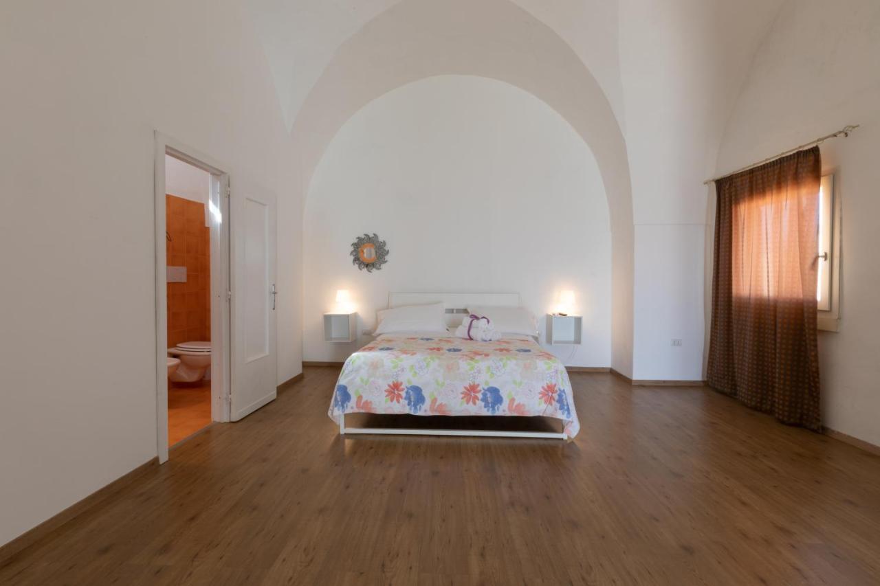 B&B Dimora San Vincenzo Галиполи Екстериор снимка