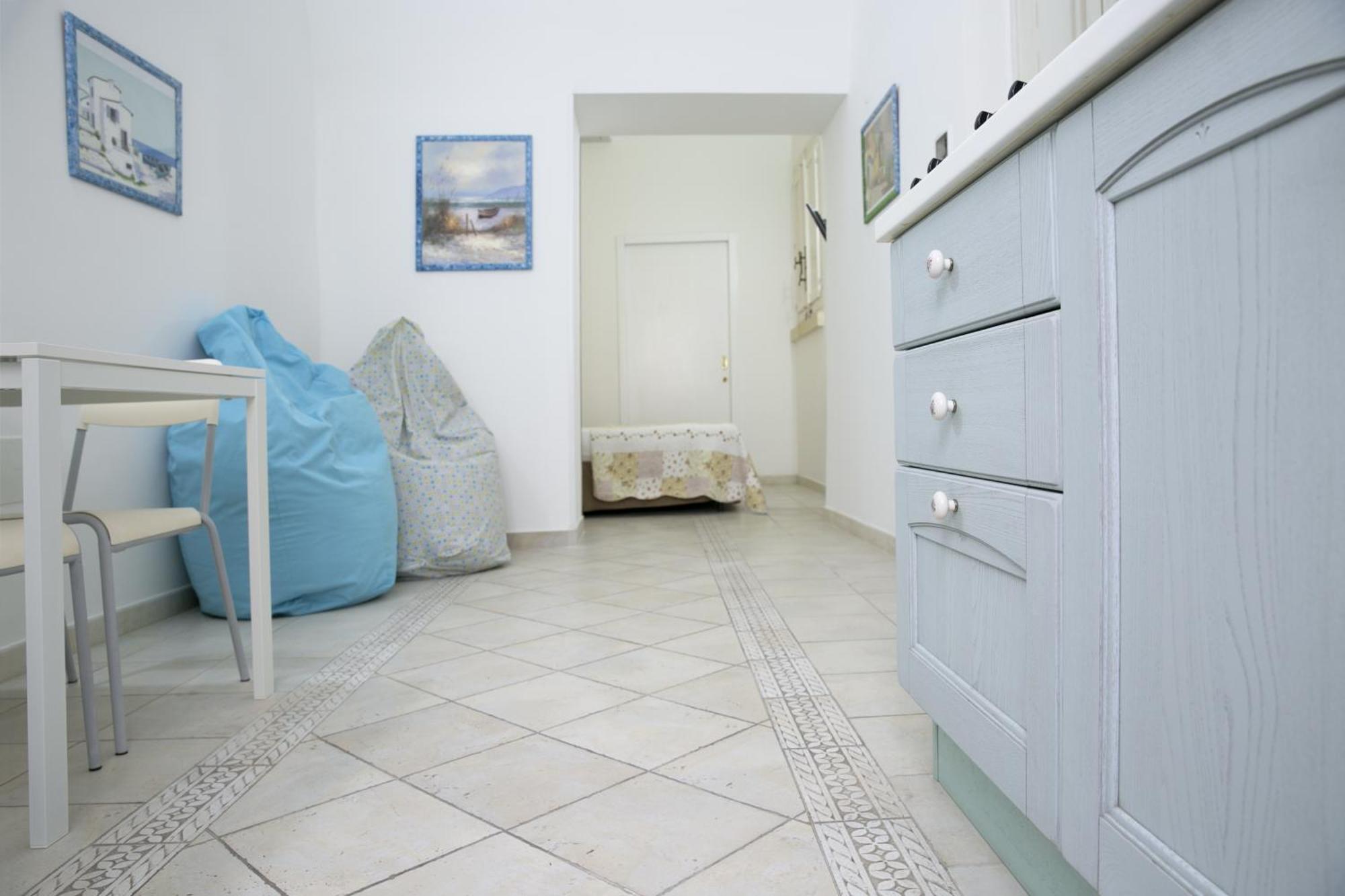 B&B Dimora San Vincenzo Галиполи Стая снимка