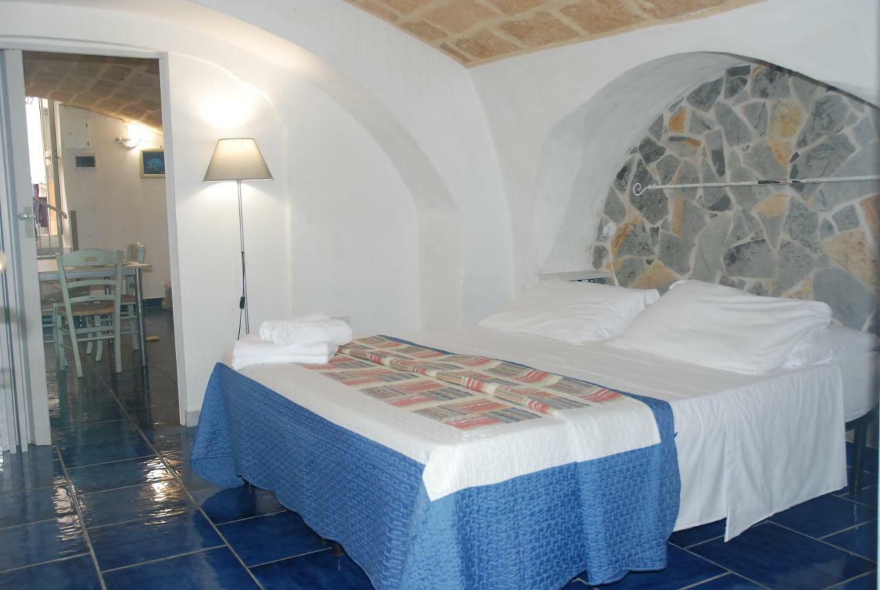 B&B Dimora San Vincenzo Галиполи Екстериор снимка