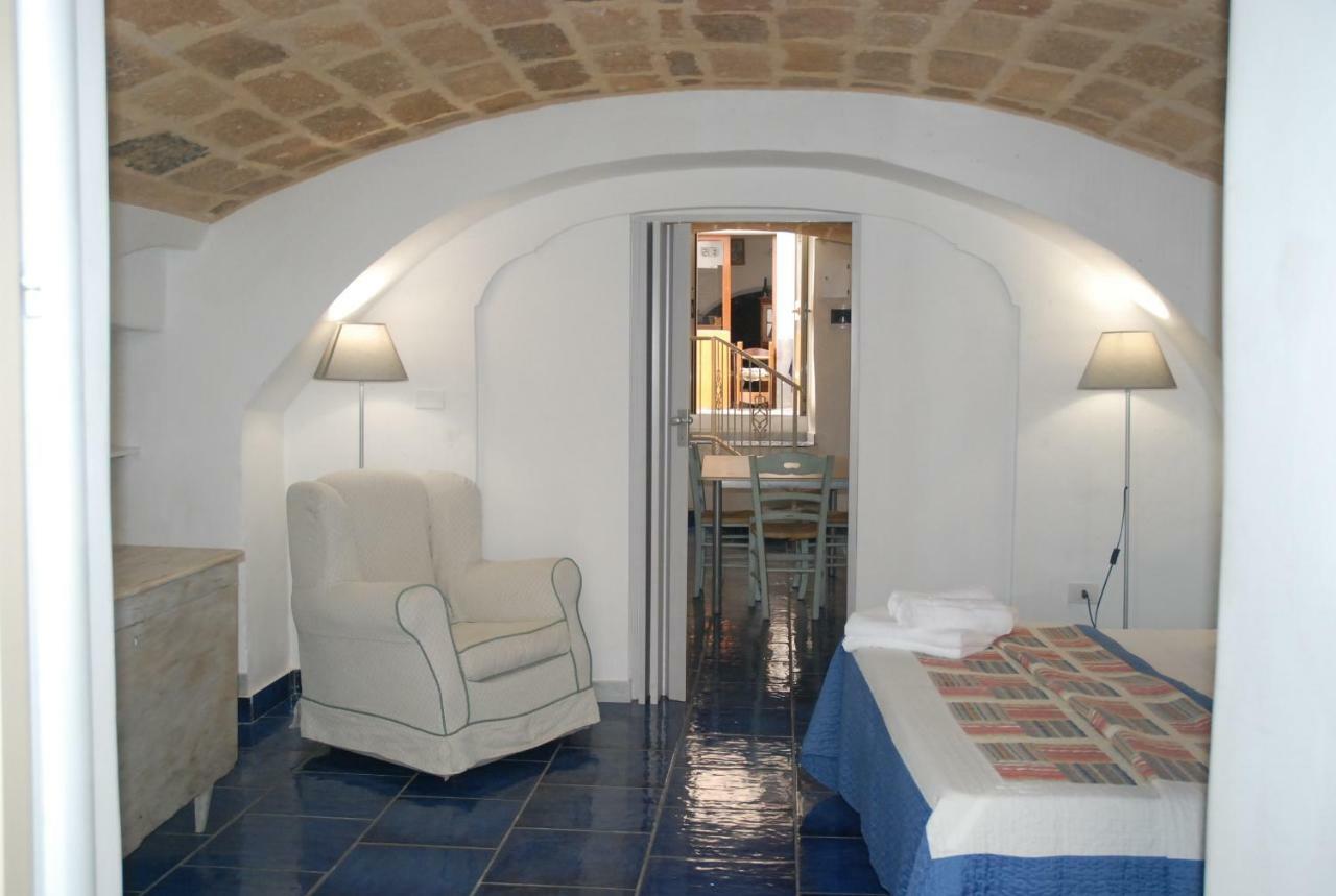 B&B Dimora San Vincenzo Галиполи Екстериор снимка